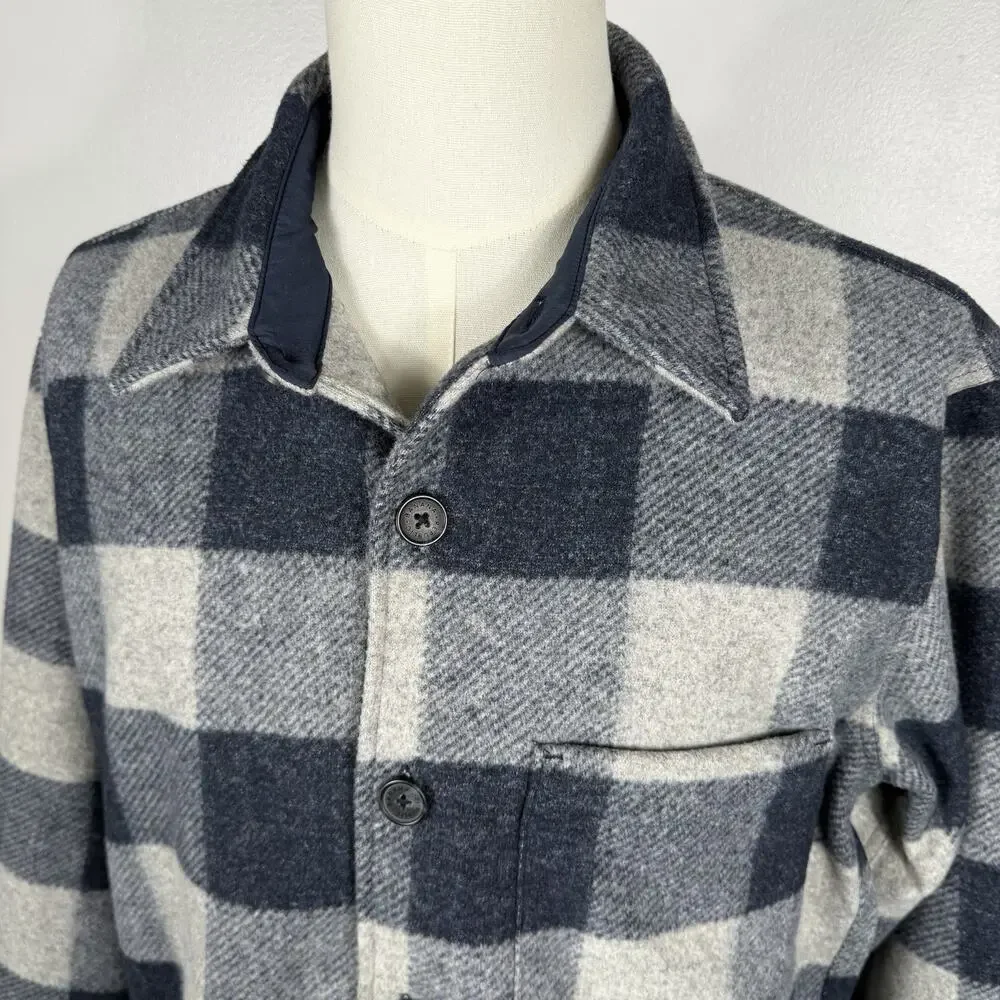 Banana Republic Jacket Mens L Gray Blue Buffalo Plaid Lined Shirt Jacket